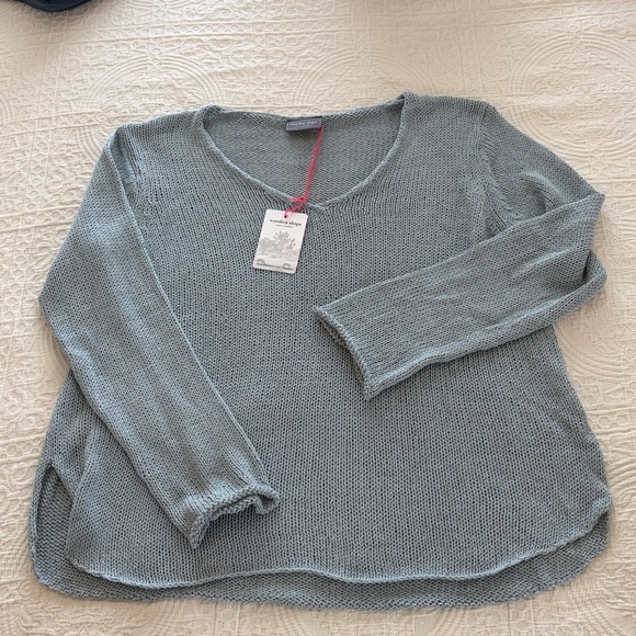 Wooden Ships V-Neck Sweater in Light Blue - Picture 2 of 5